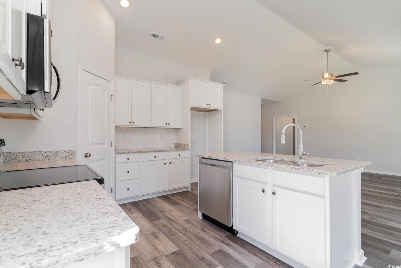 95 Double Pond Dr Photo 10