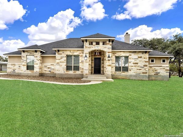 173 Hidden Pond, Adkins, TX 78101