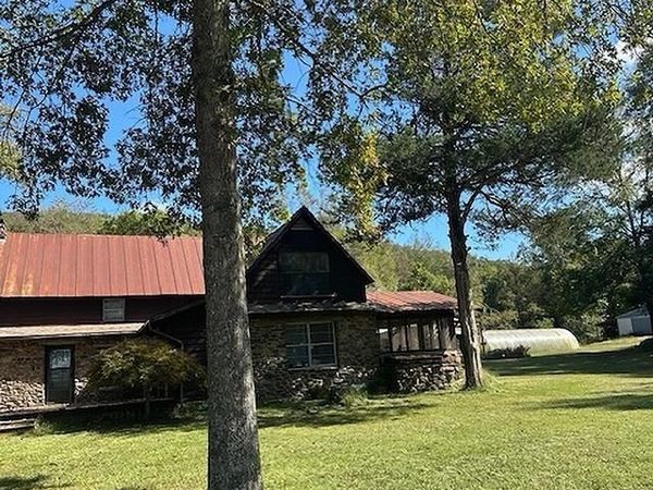 557 PRIVATE ROAD 5028 Road, Oark, AR 72852