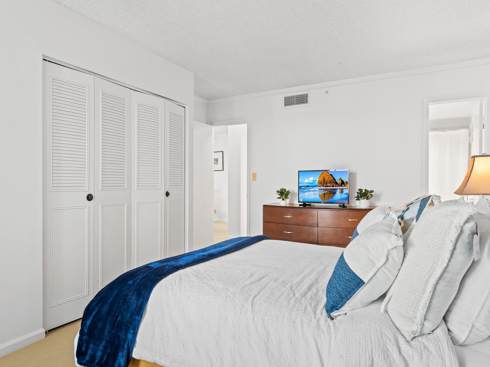 3300 S Ocean Boulevard, Unit 920-c, Highland Beach, FL 33487 Photo