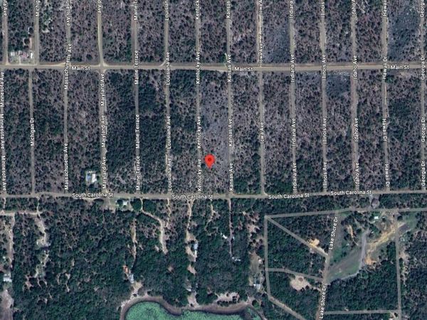 108 Kentucky Avenue, Hawthorne, FL 32640