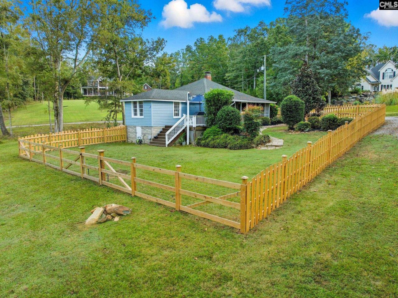 1008 Jones Road Photo 15