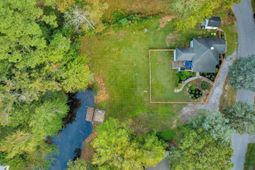 1008 Jones Road photo 4