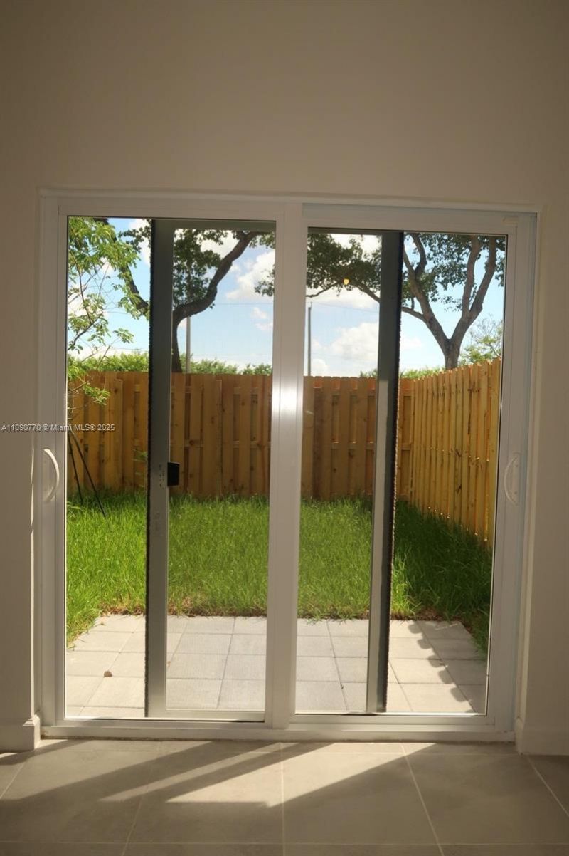 1521 SE 27th Rd, Homestead, FL 33035 Photo