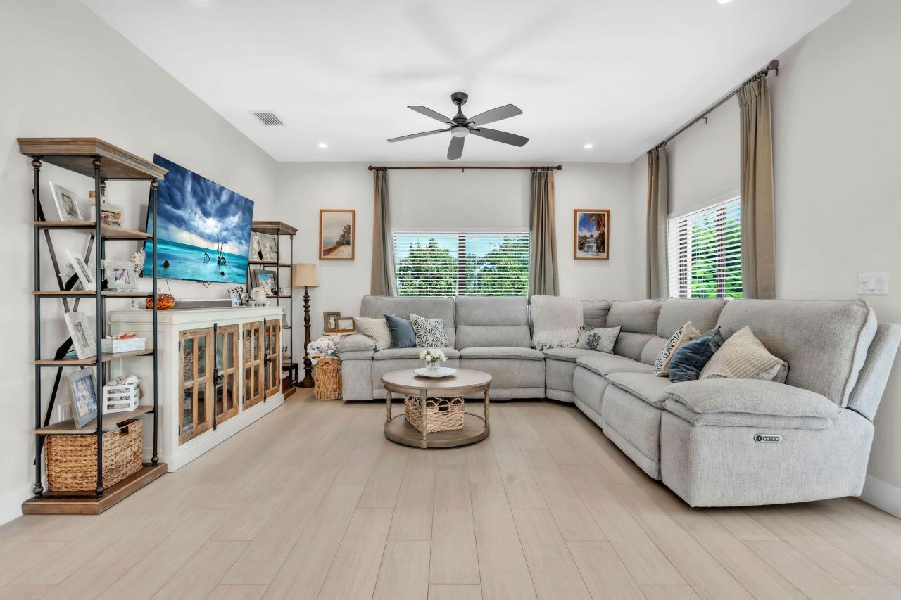 247 Hispanola Road, Tavernier, FL 33070 Photo