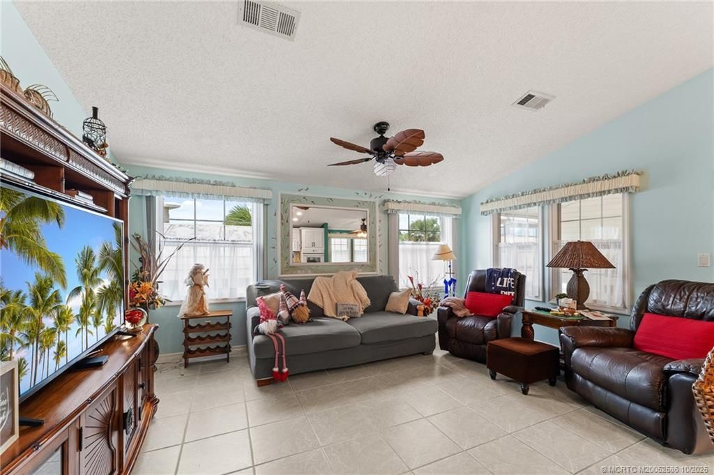 2013 Nettles Boulevard, Jensen Beach, FL 34957 Photo