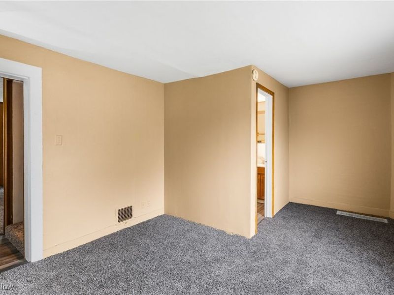 7529 State Line, Burghill, OH 44404 Photo 12