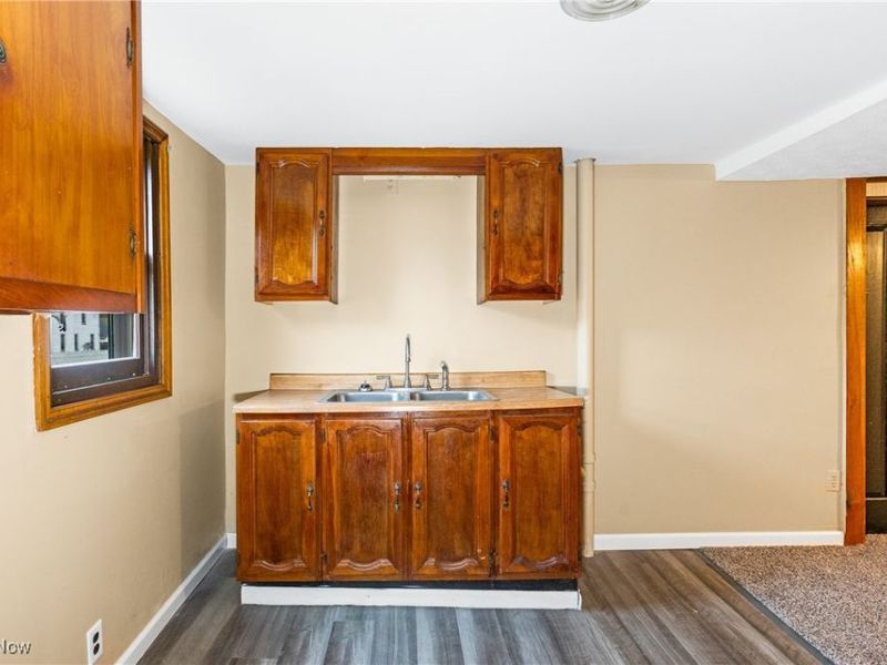 7529 State Line, Burghill, OH 44404 Photo 9