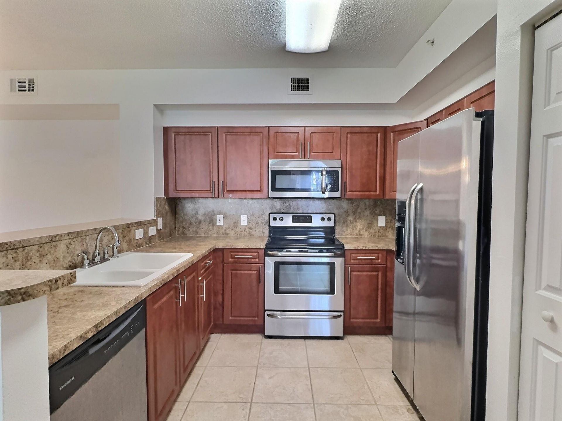 7940 N Nob Hill Road, Unit 108, Tamarac, FL 33321 Photo