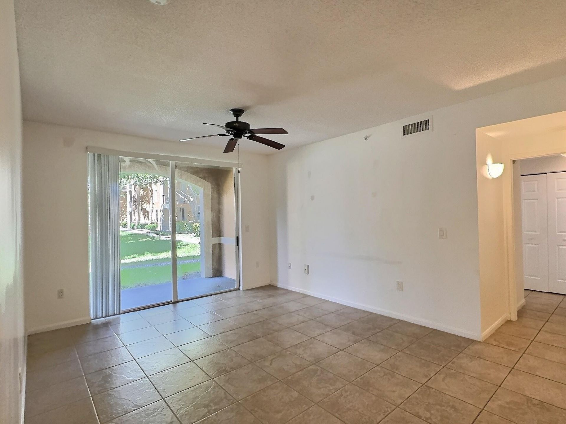 7940 N Nob Hill Road, Unit 108, Tamarac, FL 33321 Photo