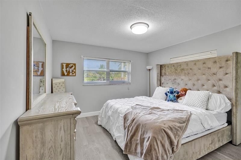 4017 Woodside Drive, Coral Springs, FL 33065 Photo