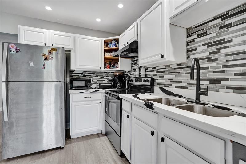 4017 Woodside Drive, Coral Springs, FL 33065 Photo