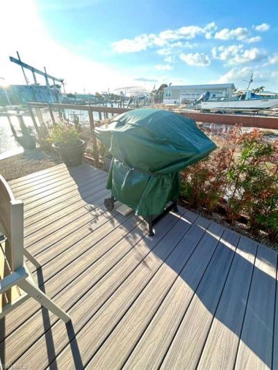 3673 Dewberry Ln, Saint James City, FL 33956 Photo