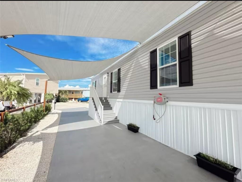 3673 Dewberry Ln, Saint James City, FL 33956 Photo