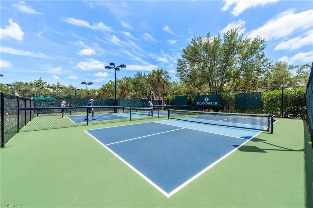 4017 Trinidad Way, Naples, FL 34119 Photo