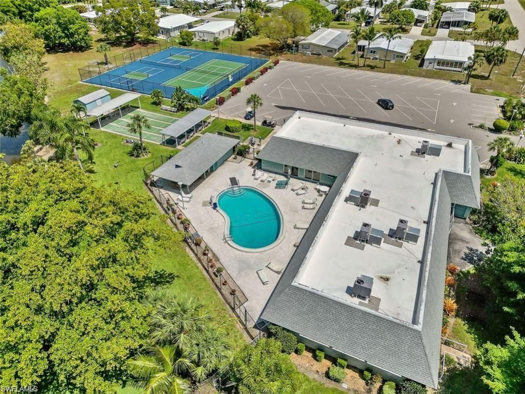 171 Pine Key Ln, Naples, FL 34114 Photo