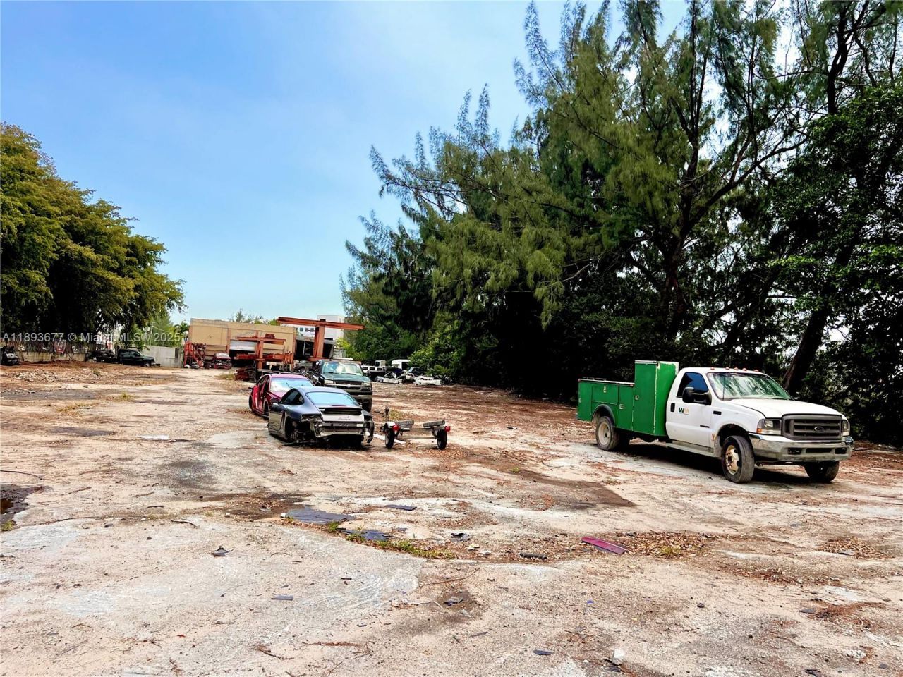 3550 NW South River Dr, Miami, FL 33142 Photo