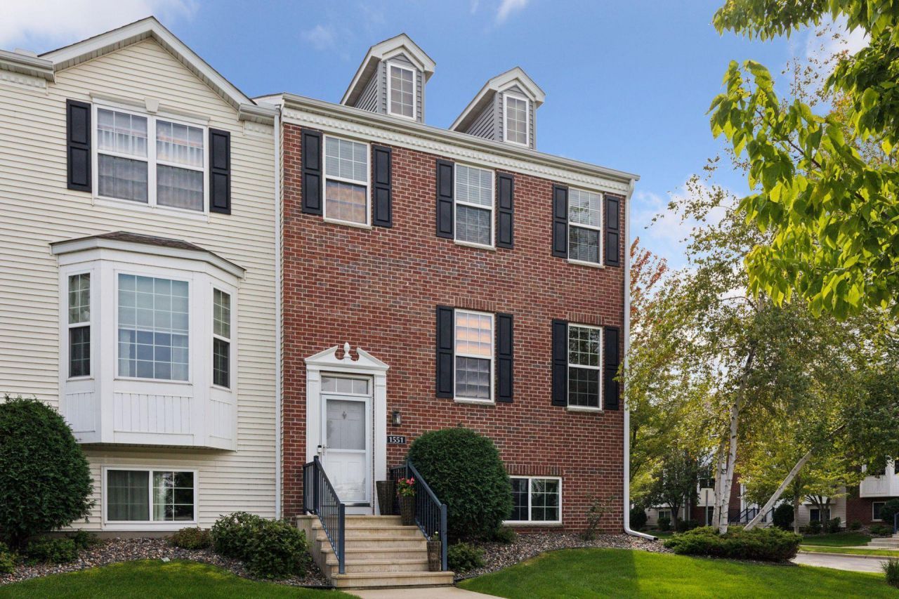 1551 Coneflower Lane, Shakopee, MN 55379 Main Photo