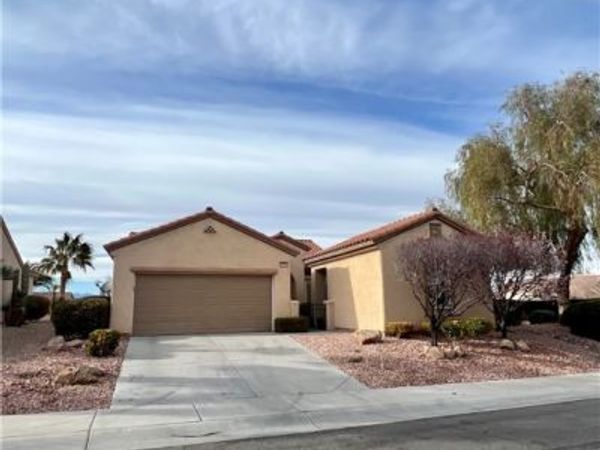 2460 Calvert City Drive, Henderson, NV 89052