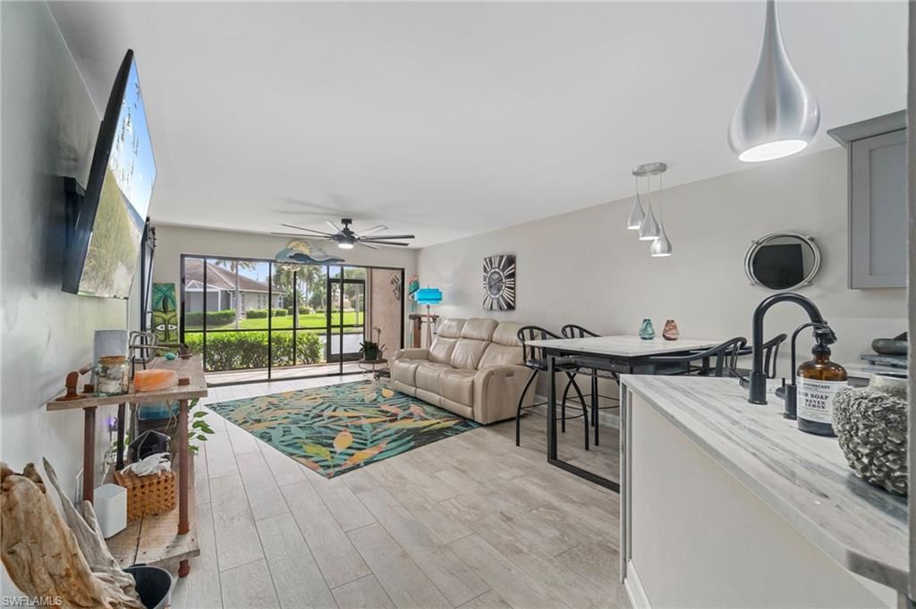 912 SW 48th Ter, Unit 107, Cape Coral, FL 33914 Photo