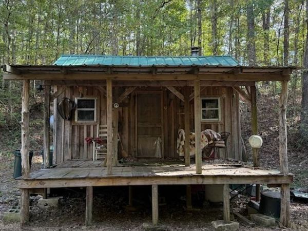 128 Day Break Rd, Summertown, TN 38483