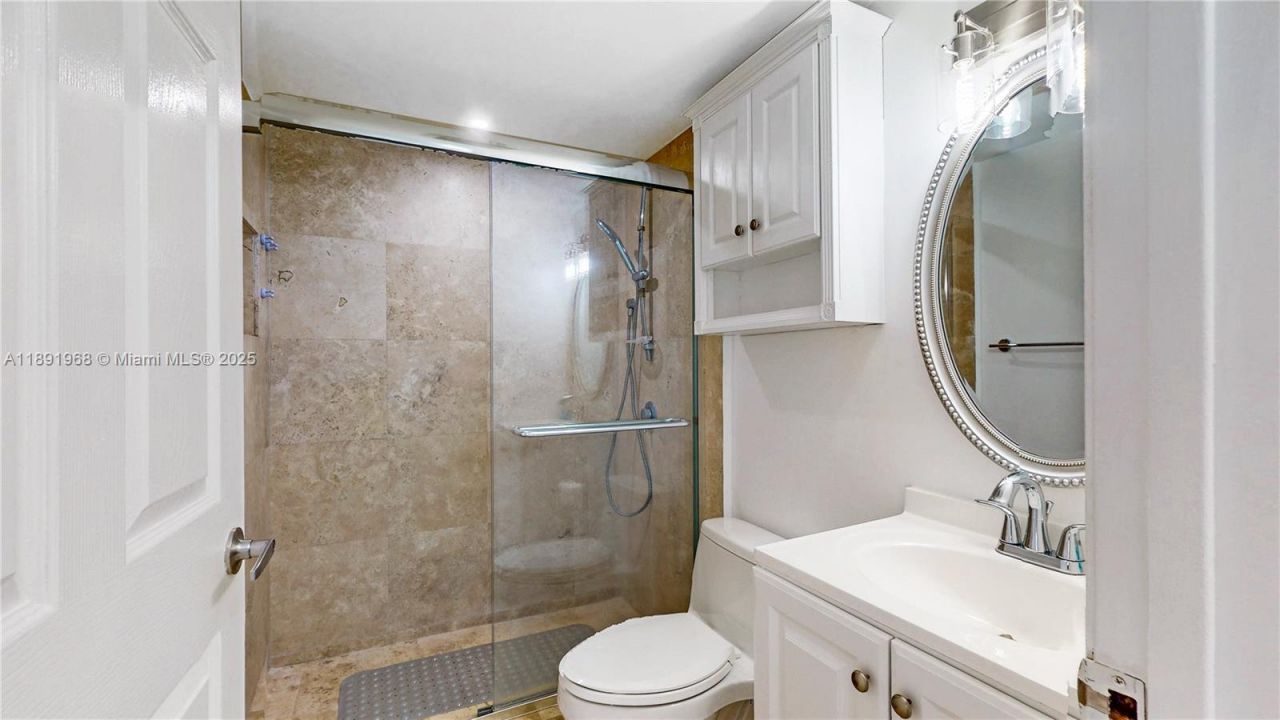 770 Claughton Island Dr, Unit 1012, Miami, FL 33131 Photo