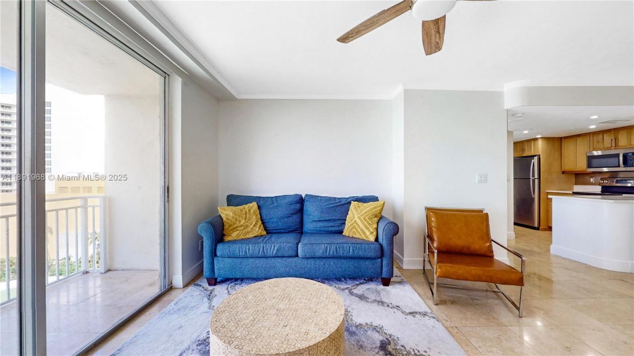 770 Claughton Island Dr, Unit 1012, Miami, FL 33131 Photo