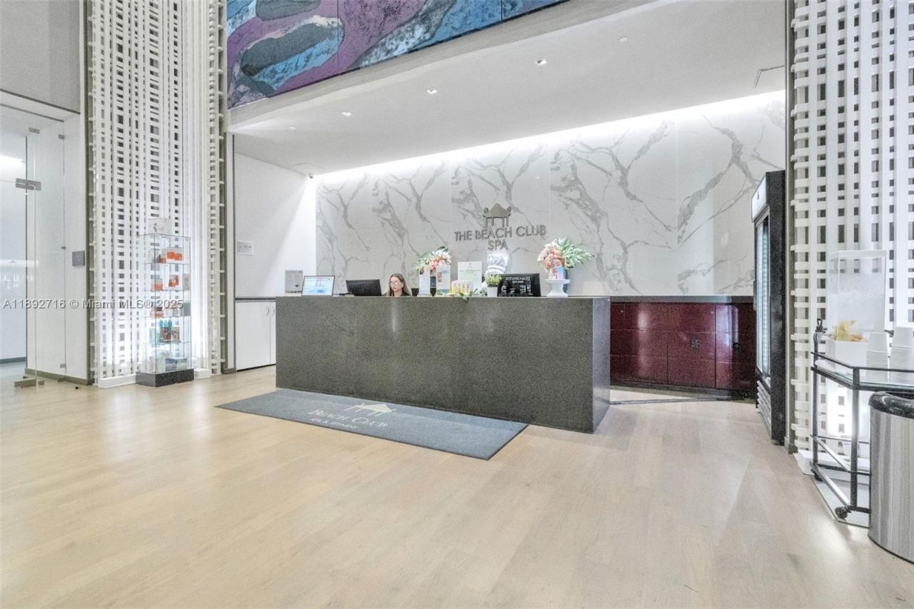 1850 S Ocean Dr, Unit 803, Hallandale Beach, FL 33009 Photo