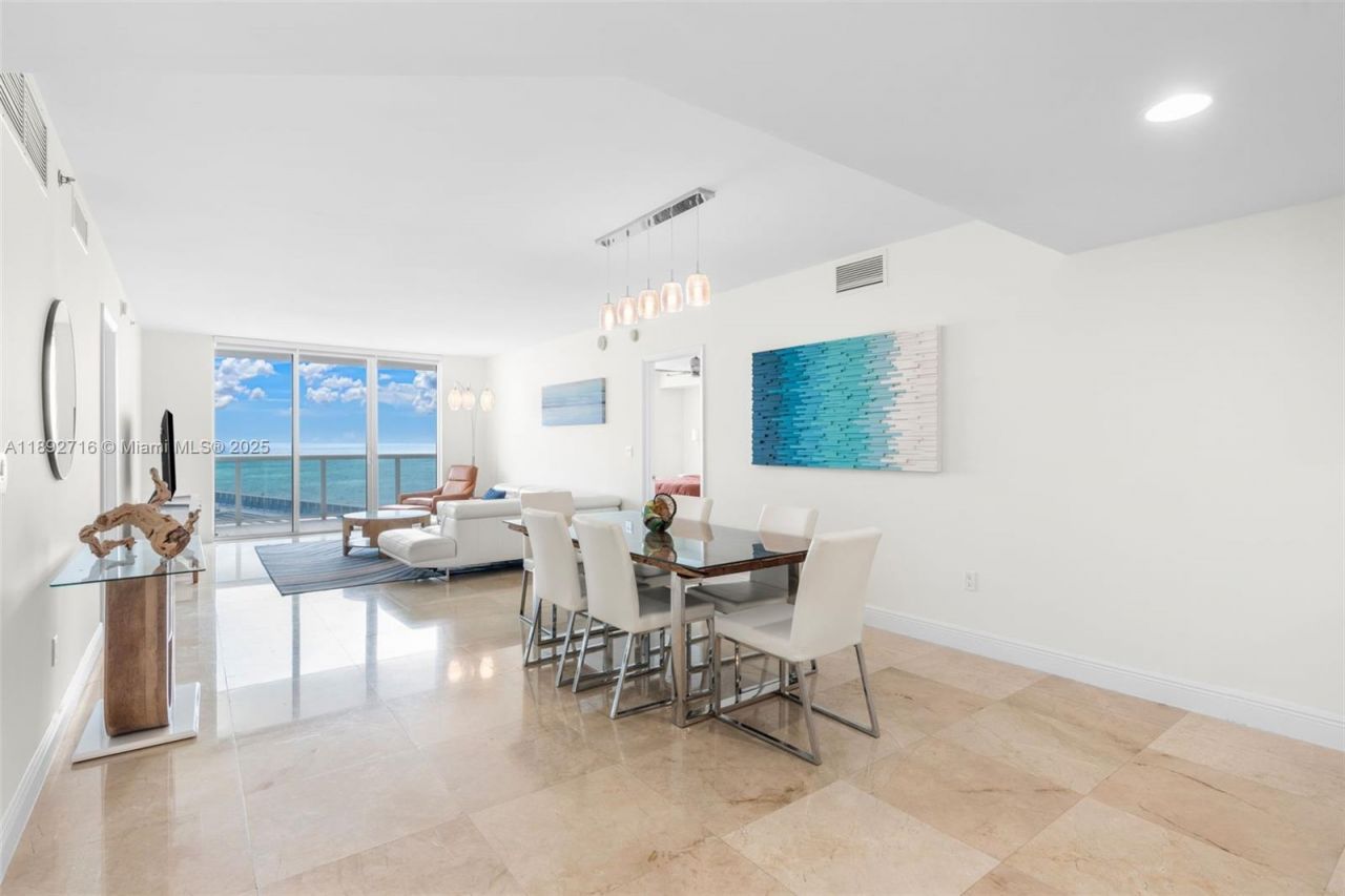 1850 S Ocean Dr, Unit 803, Hallandale Beach, FL 33009 Photo