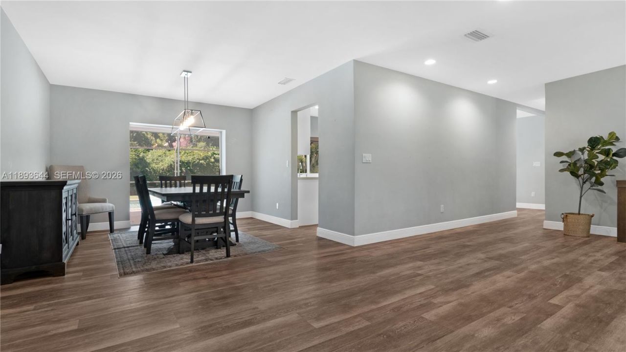 14590 SW 81st Ave, Palmetto Bay, FL 33158 Photo