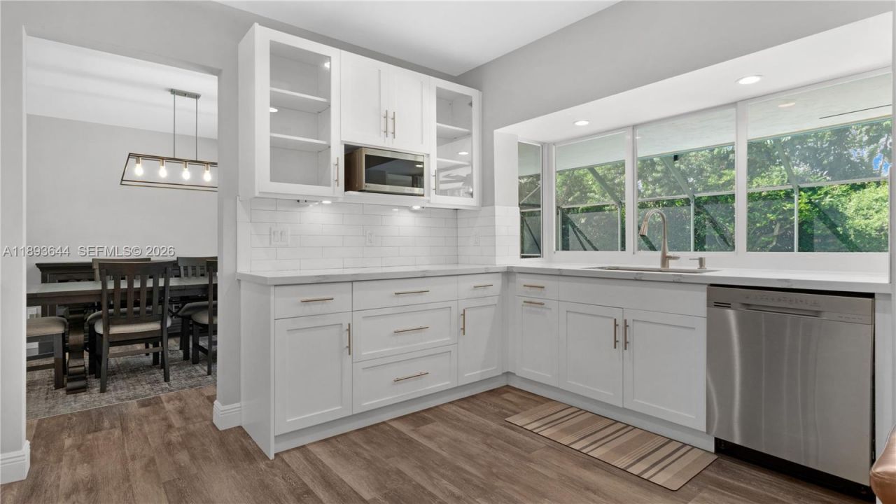 14590 SW 81st Ave, Palmetto Bay, FL 33158 Photo