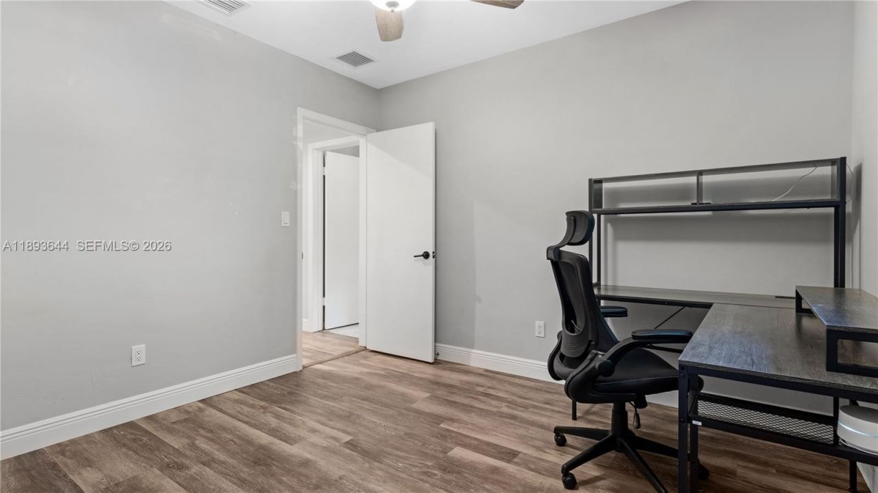 14590 SW 81st Ave, Palmetto Bay, FL 33158 Photo