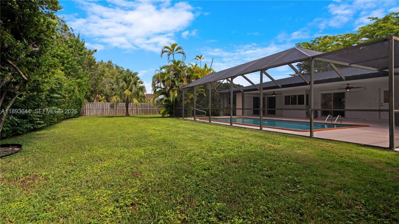 14590 SW 81st Ave, Palmetto Bay, FL 33158 Photo