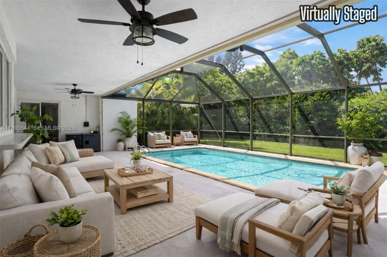 14590 SW 81st Ave, Palmetto Bay, FL 33158 Photo