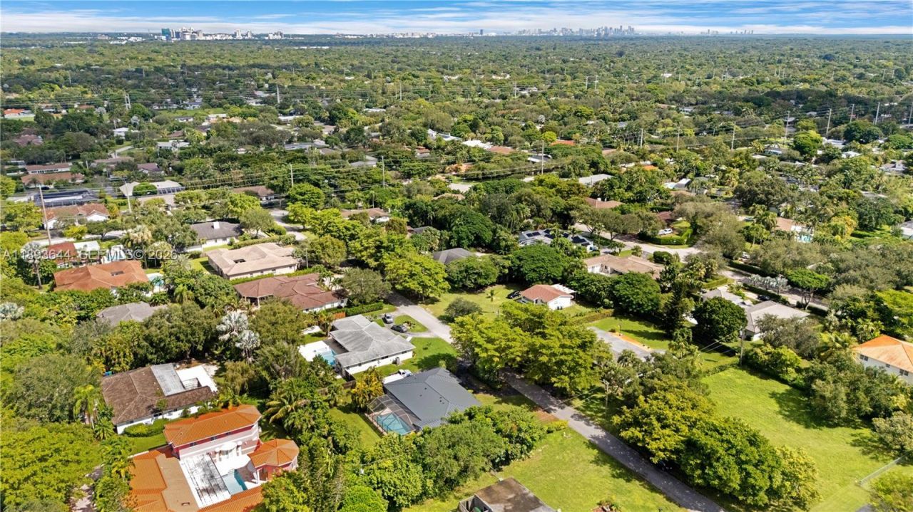 14590 SW 81st Ave, Palmetto Bay, FL 33158 Photo