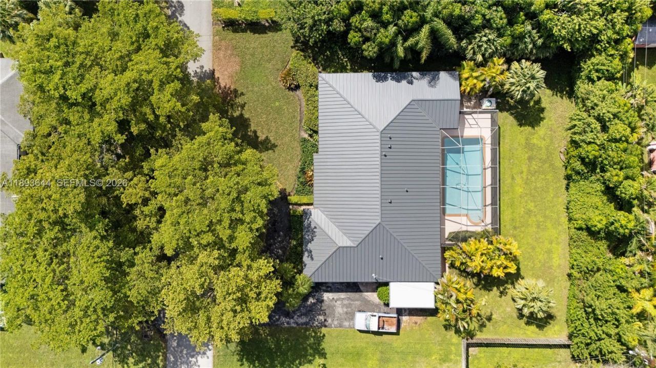 14590 SW 81st Ave, Palmetto Bay, FL 33158 Photo