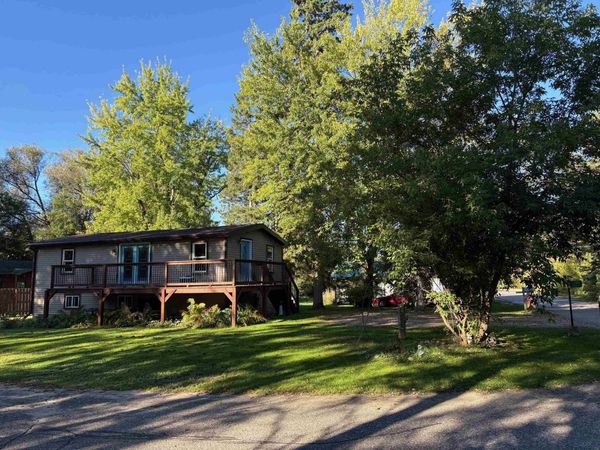 5177 Pioneer Street, Rhinelander, WI 54501