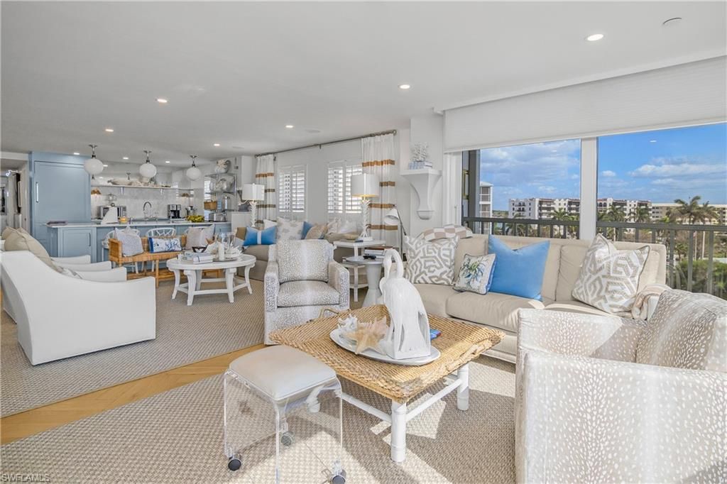 3483 Gulf Shore Blvd N, Unit 502, Naples, FL 34103 Photo