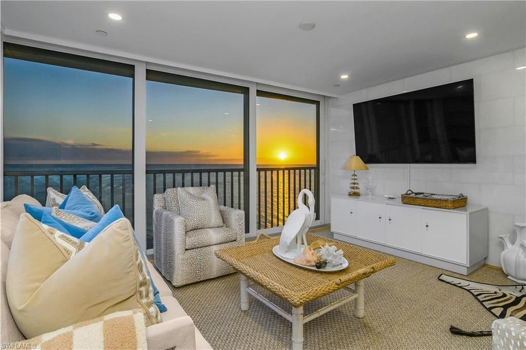 3483 Gulf Shore Blvd N, Unit 502, Naples, FL 34103 Photo