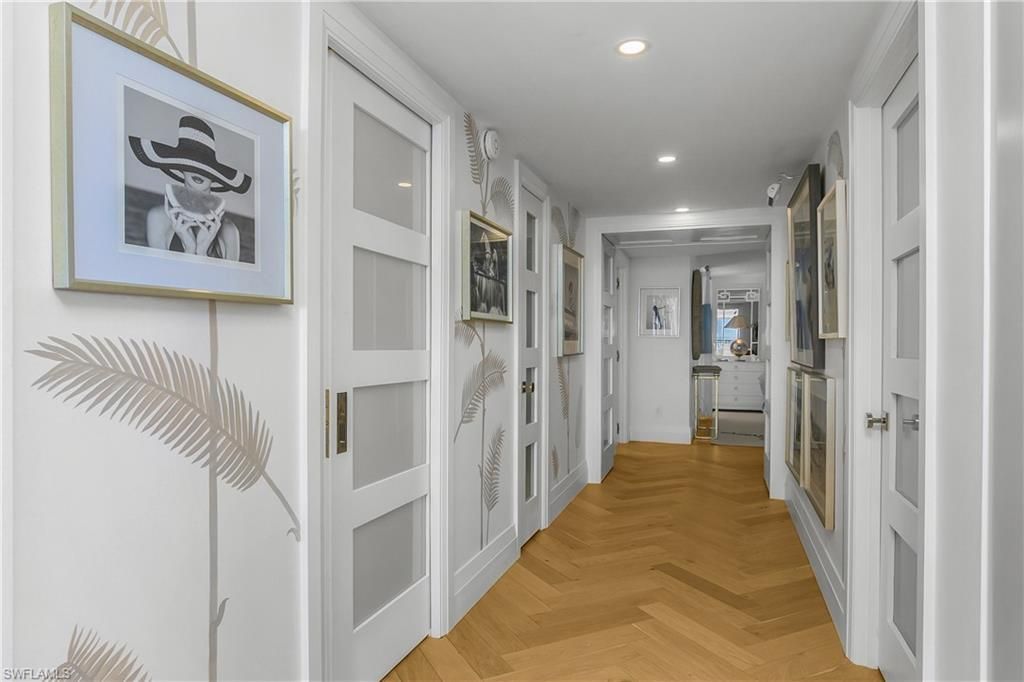 3483 Gulf Shore Blvd N, Unit 502, Naples, FL 34103 Photo