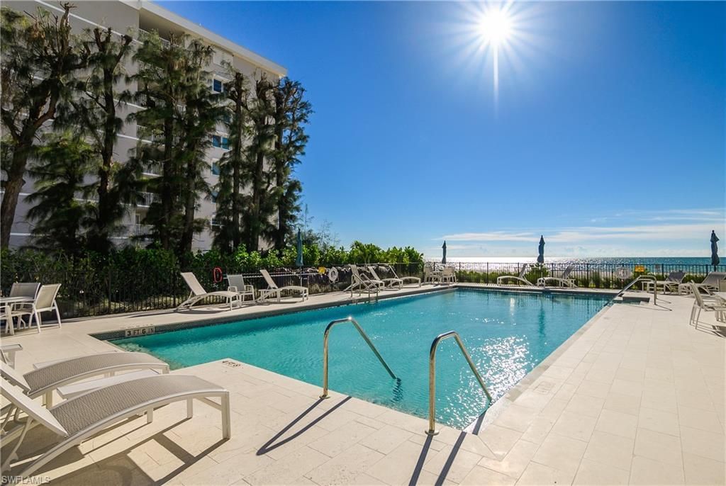 3483 Gulf Shore Blvd N, Unit 502, Naples, FL 34103 Photo