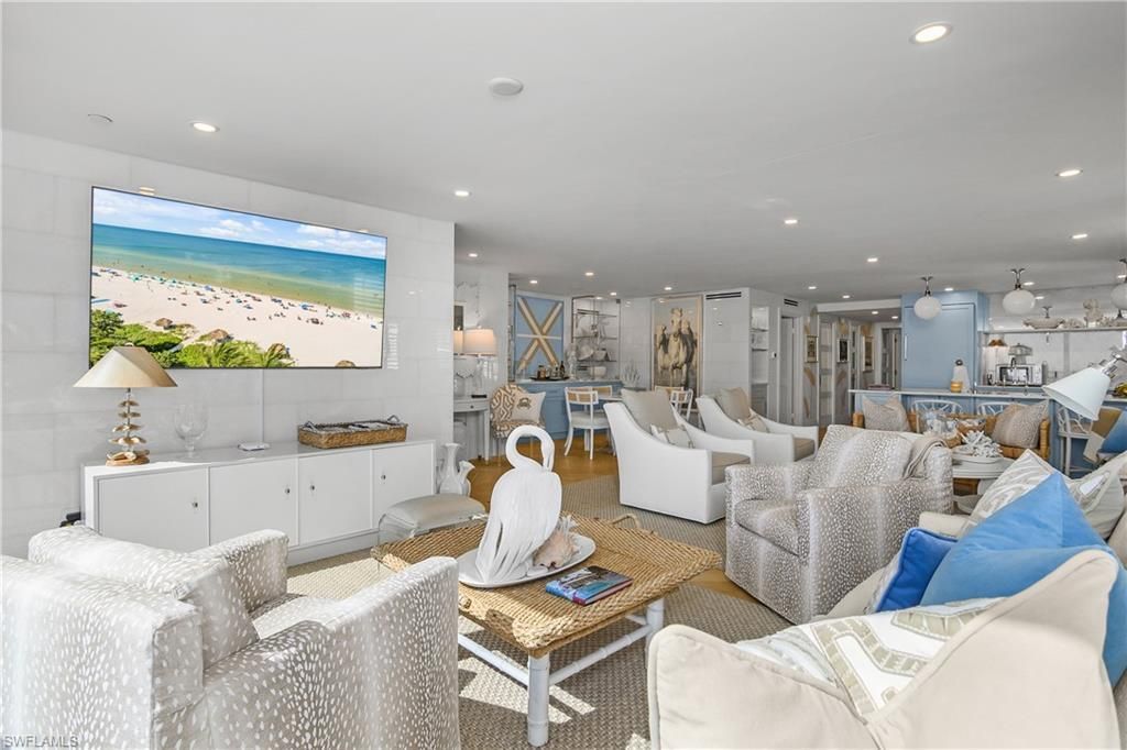 3483 Gulf Shore Blvd N, Unit 502, Naples, FL 34103 Photo