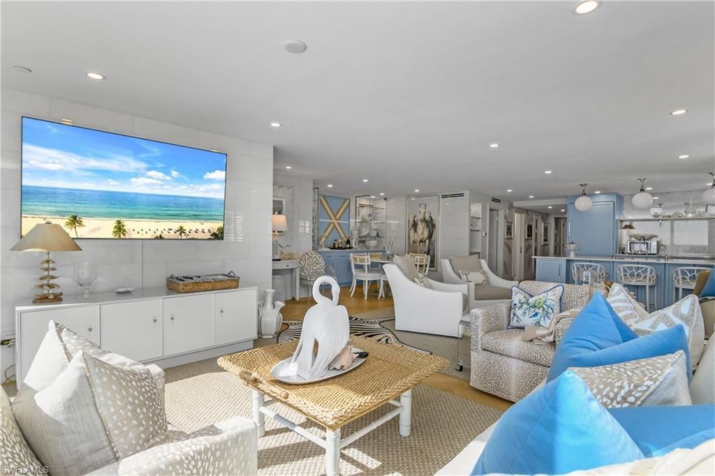 3483 Gulf Shore Blvd N, Unit 502, Naples, FL 34103 Photo