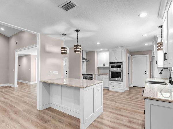 343 Oaklake Lane, Niceville, FL 32578