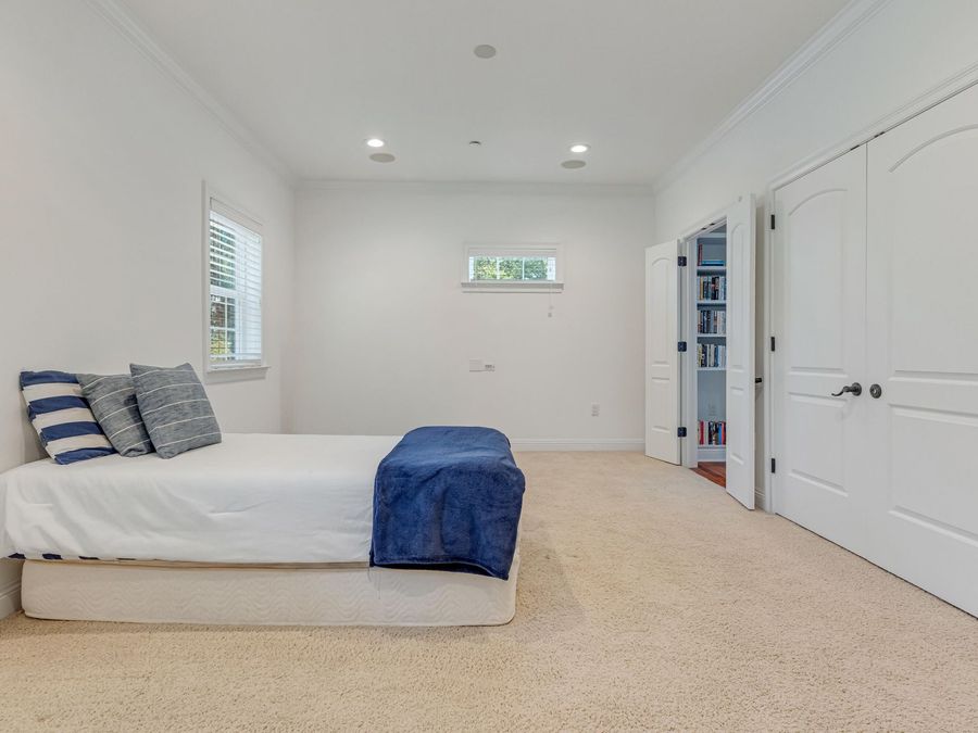 Property Image 83