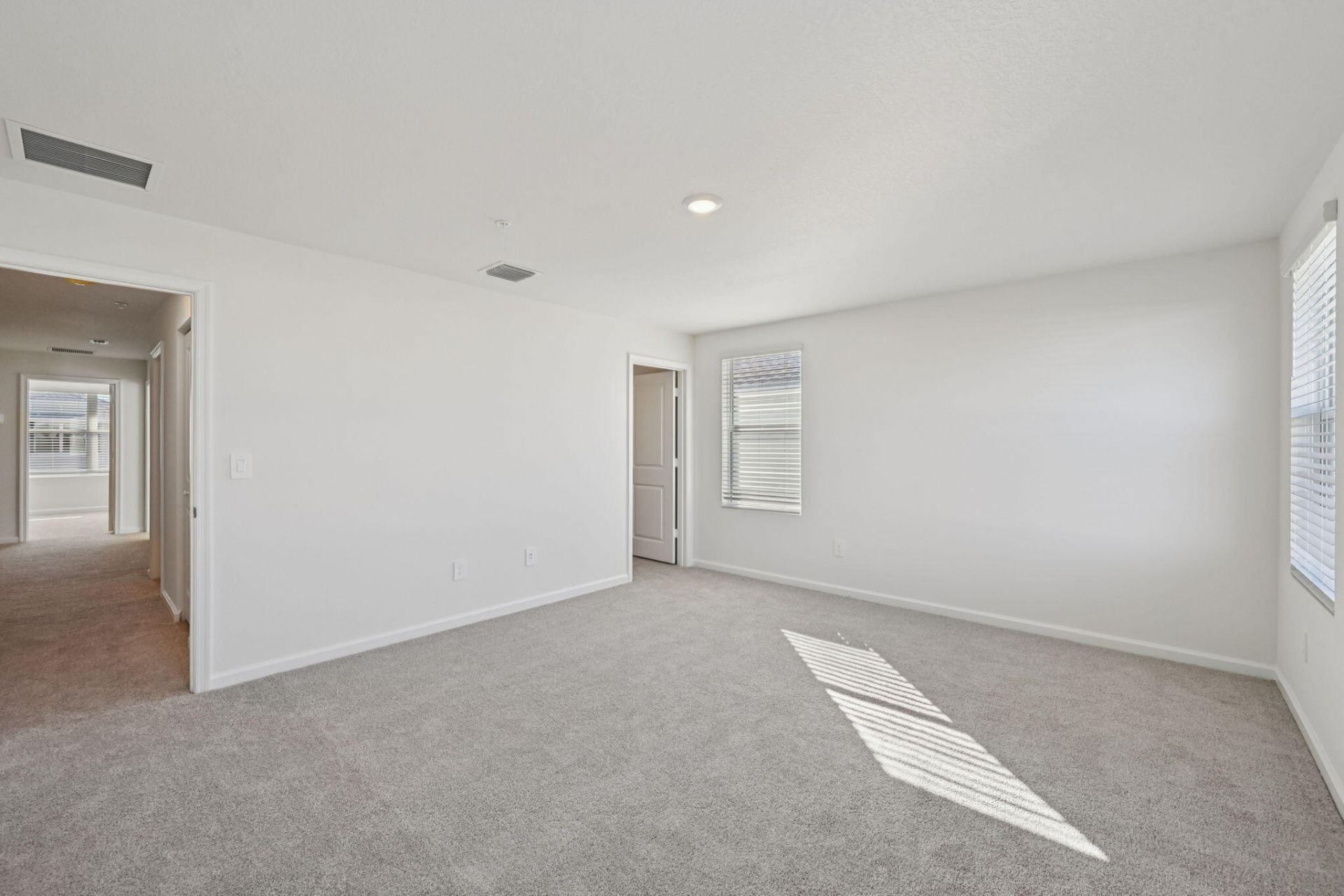 575 Salisbury Circle, Fort Pierce, FL 34982 Photo
