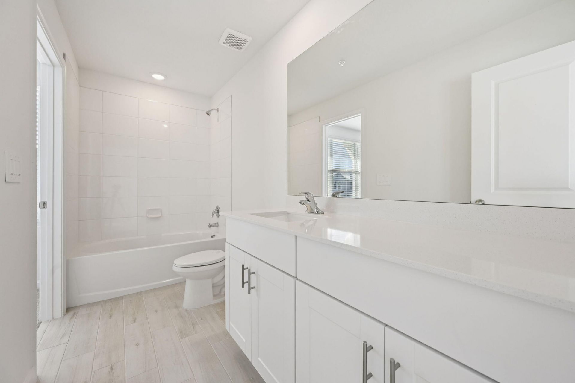 575 Salisbury Circle, Fort Pierce, FL 34982 Photo