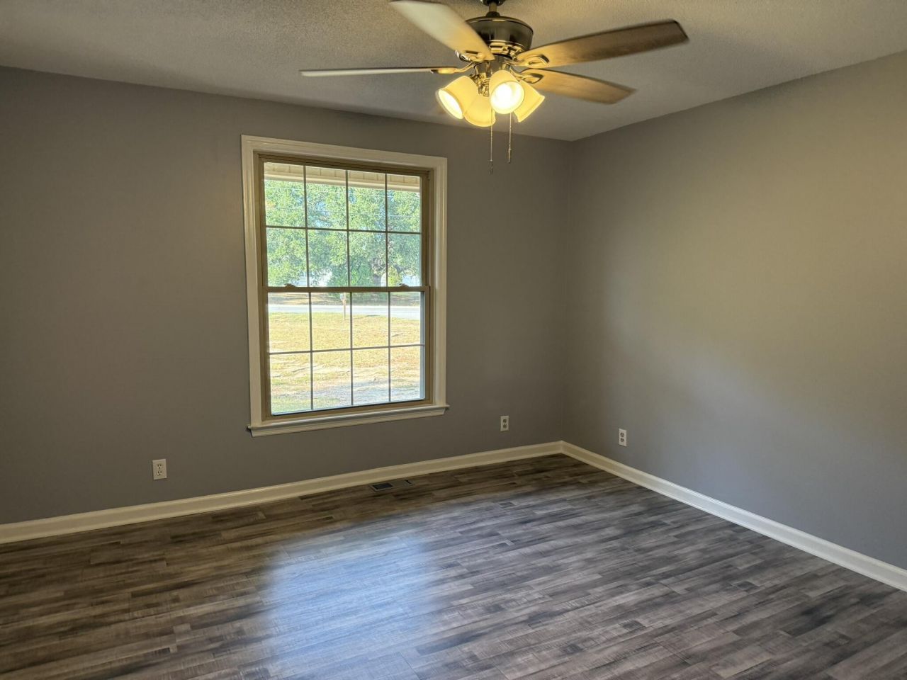 2655 Cordova Road Photo 20