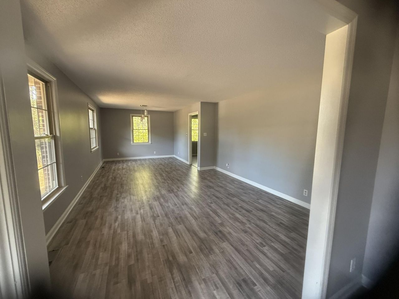 2655 Cordova Road Photo 32