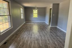 2655 Cordova Road photo 4